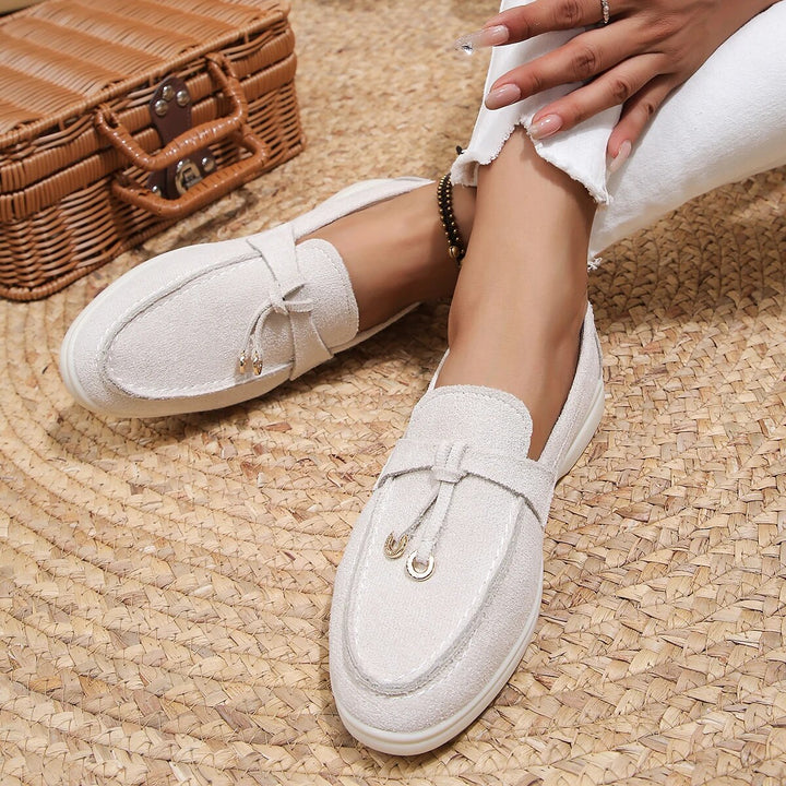 Jocelyn Larkspur Loafers – White