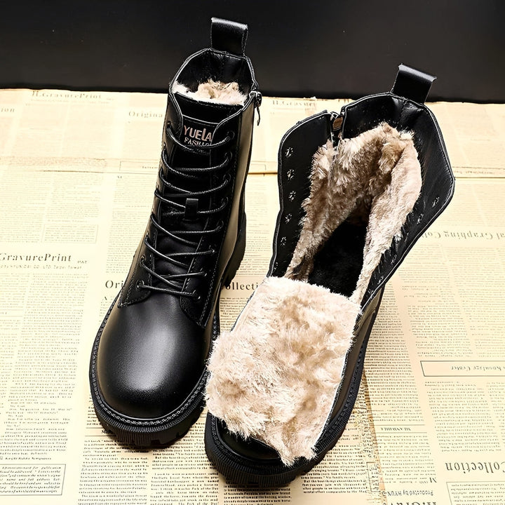 Brielle Larkspur Ankle Boots – Black