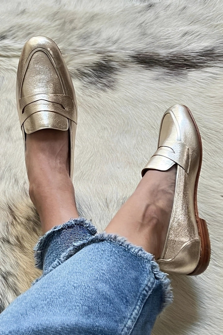 Finley Hearth Loafers – Gold