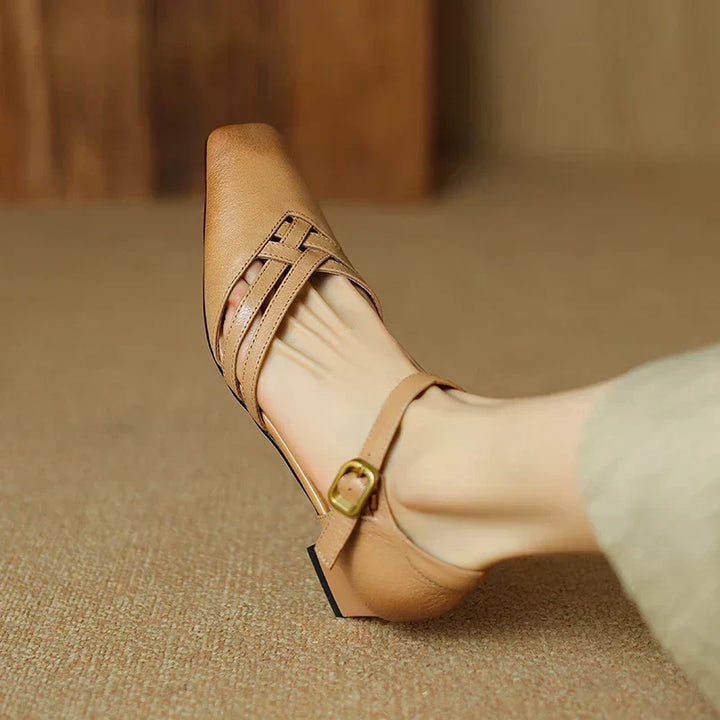 Zoe Robin Elegant Pumps by Sunday Pair