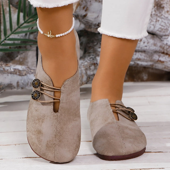 Piper Larkspur Slip-On Flats – Light Brown