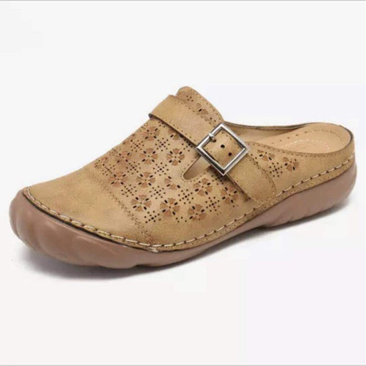 Kennedy Garden Clogs – Beige